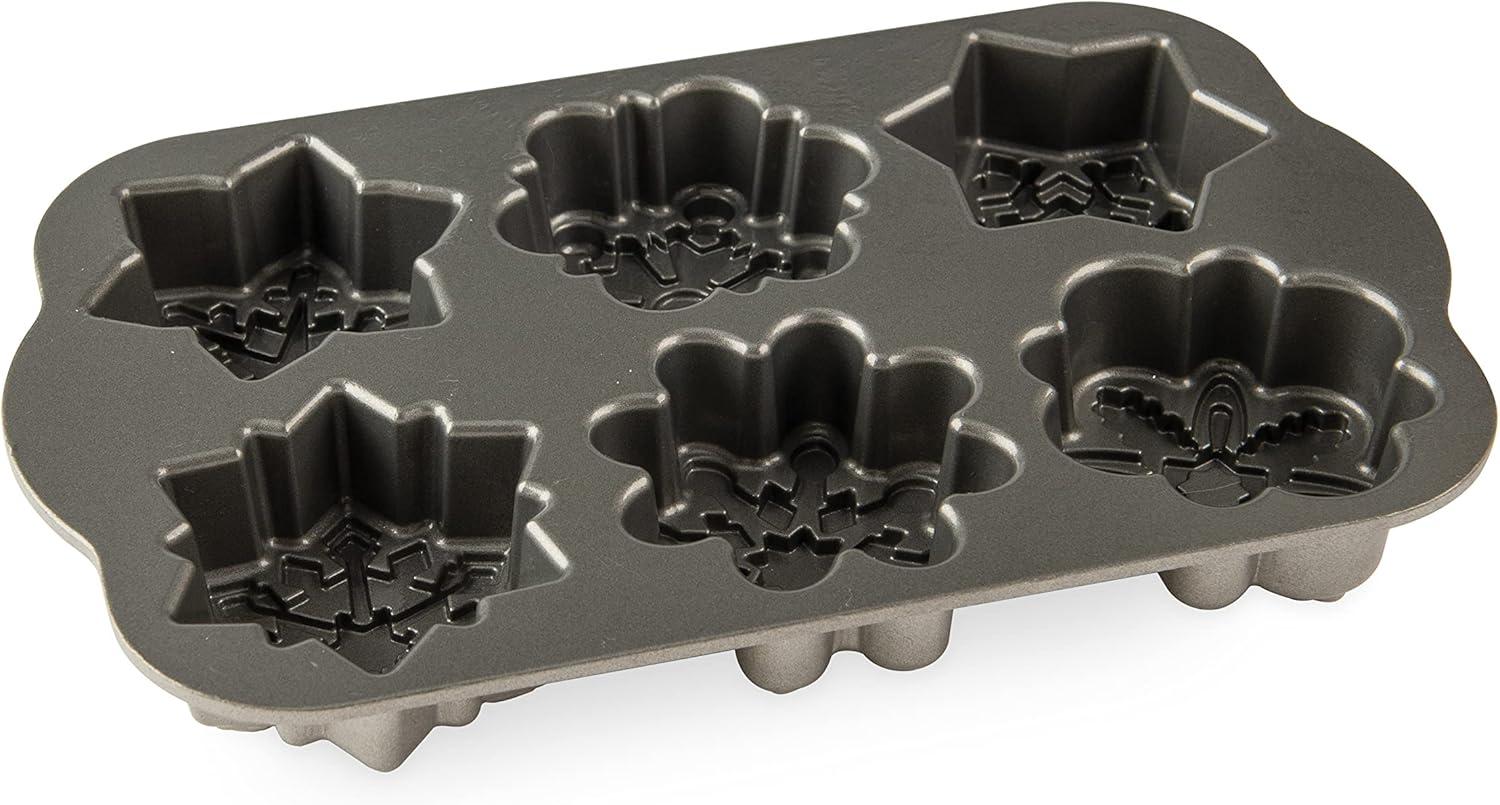 imageNordic Ware Frozen Snowflake Cakelet Pan