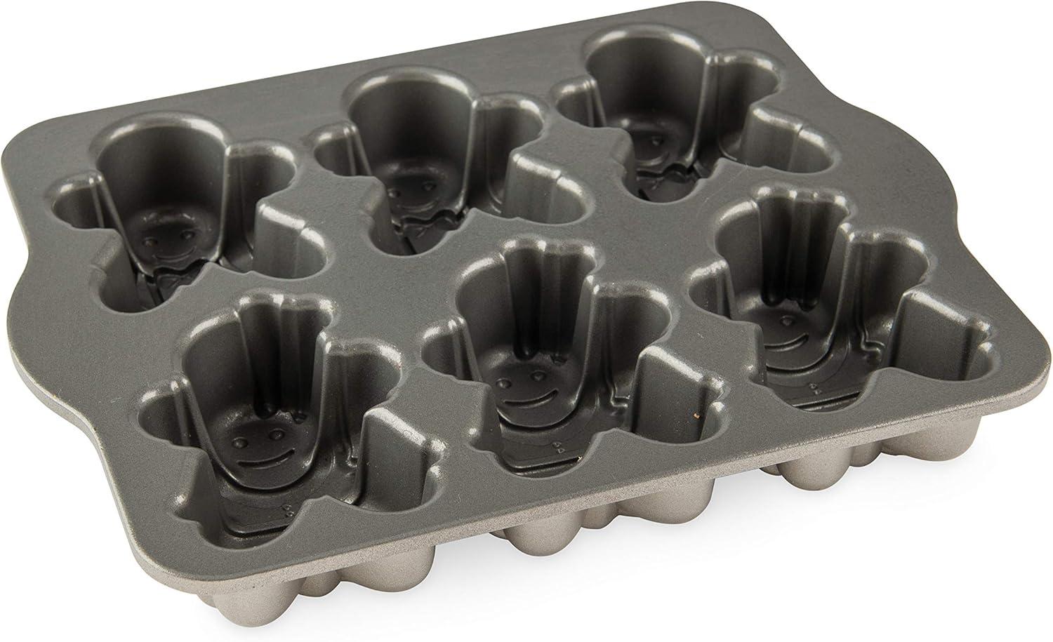 imageNordic Ware Gingerbread Kids Cakelet Pan