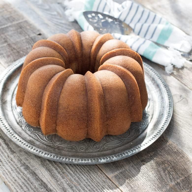 imageNordic Ware Original Bundt 12Cup SilverGray