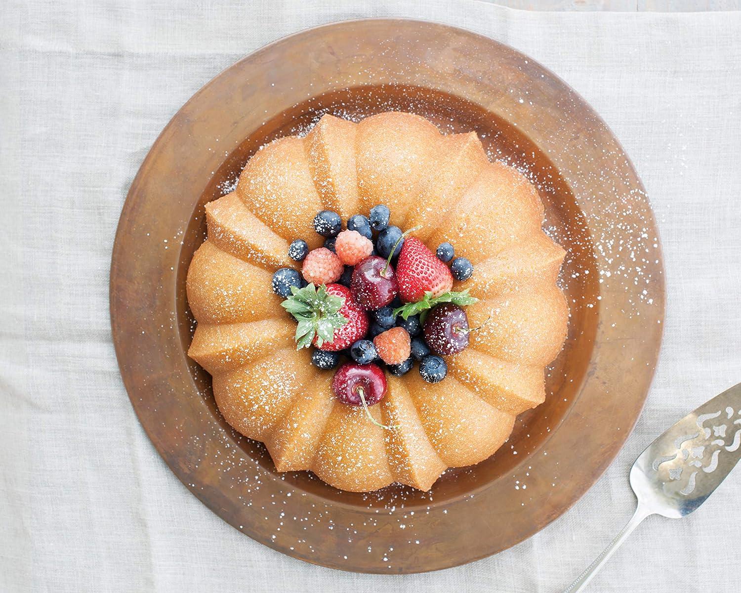 imageNordic Ware Original Bundt 12Cup SilverSilver