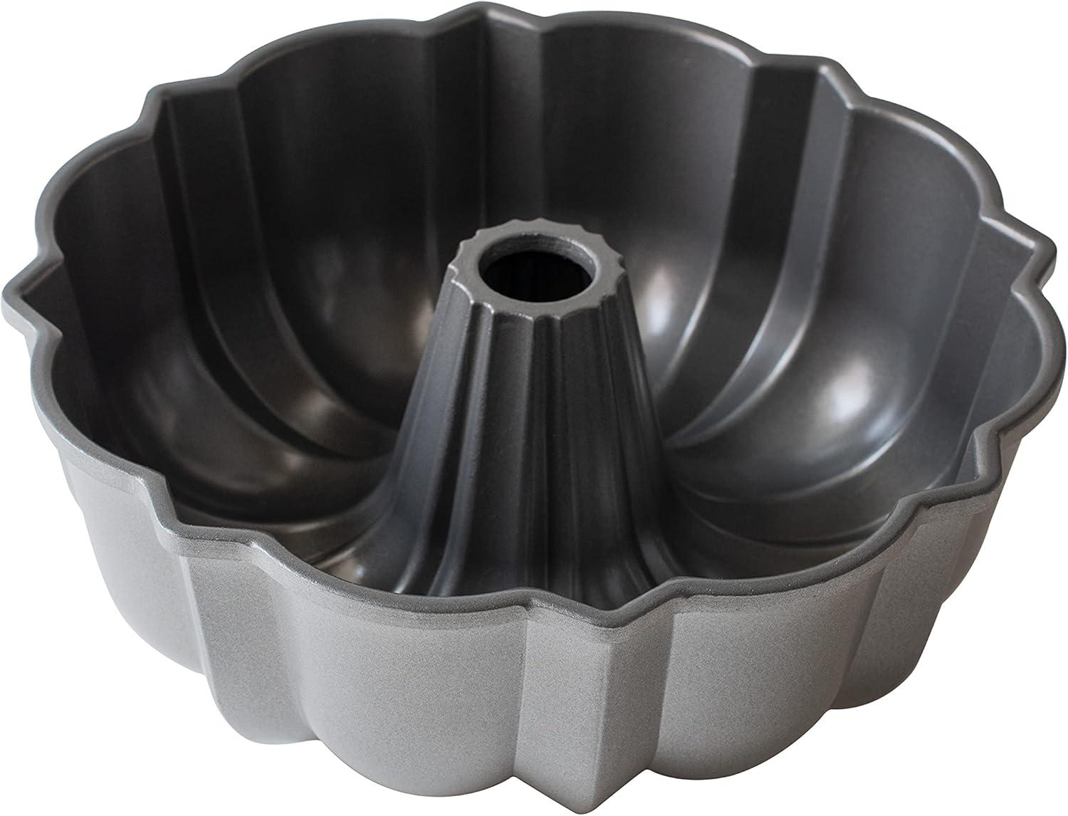 imageNordic Ware Original Bundt 12Cup SilverSilver