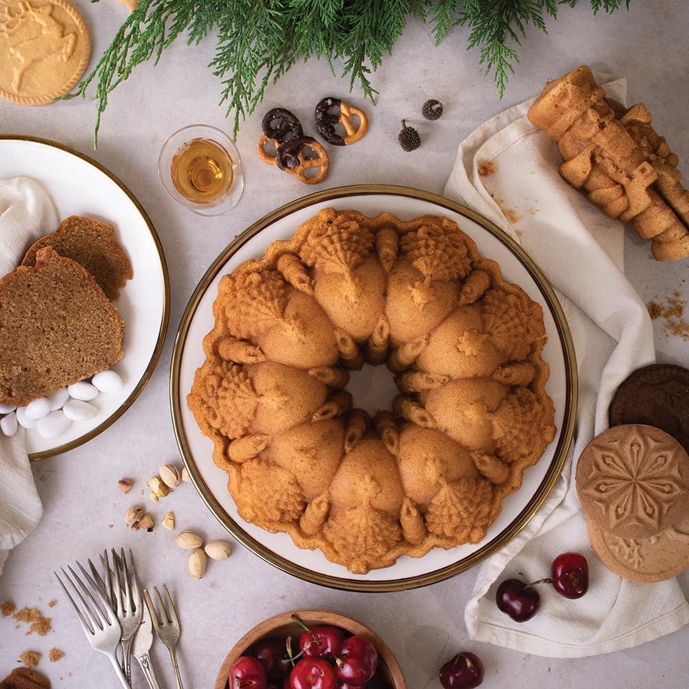 imageNordic Ware Verry Merry Bundt