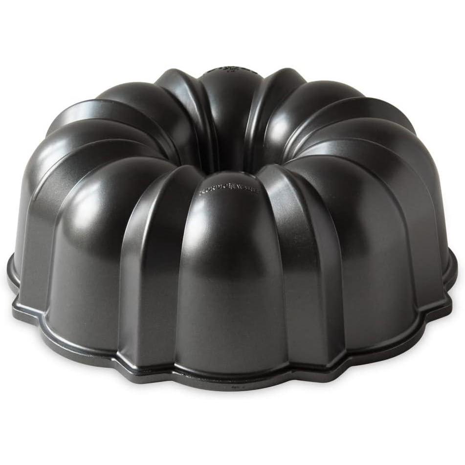 imageNordic Ware Original Bundt 12Cup SilverGray