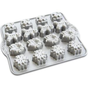 imageNordic Ware Holiday Teacakes Cakelet 3 Cup Capacity Silver