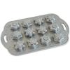imageNordic Ware Frosty Flakes Pan