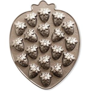 imageNordic Ware Strawberry Patch Bites Pan