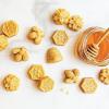imageNordic Ware Beehive Cakelet 3 Cup Capacity ToffeeBusy Bee Bitelet