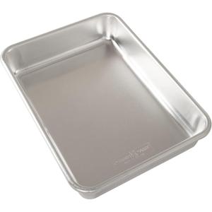 imageNordic Ware Natural Aluminum Commercial Cake Pan with Lid Rectangle Pan with Lid Silver 9 x 13Rectangle Pan